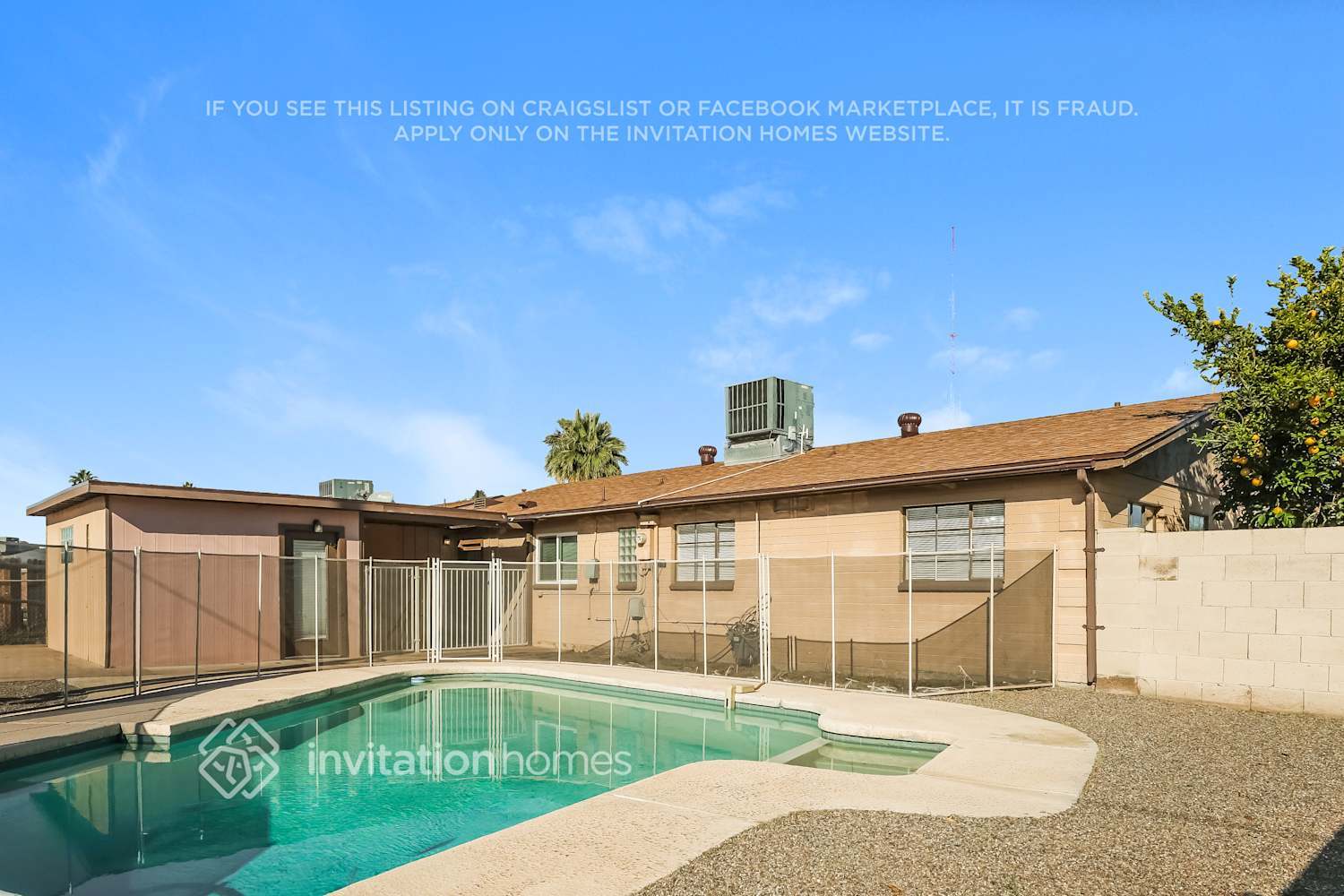 Building Photo - 3725 E Sheridan St