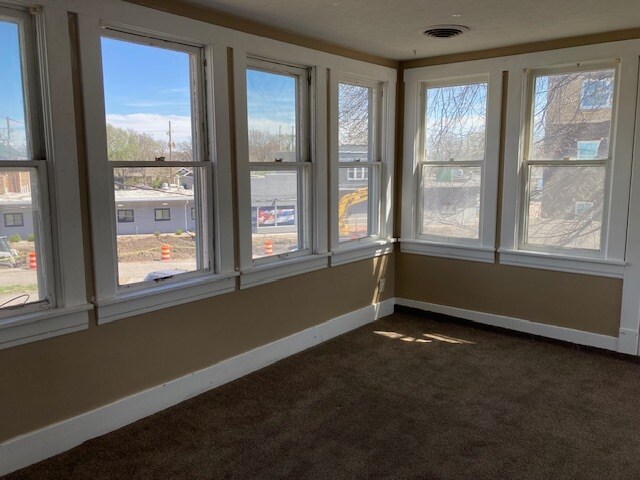 Building Photo - 315 W Koenig St