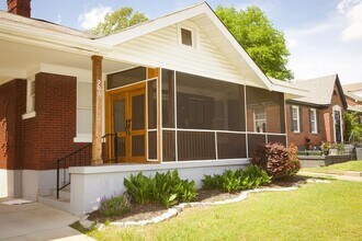 Building Photo - Beautiful 4 Bedroom Home Available