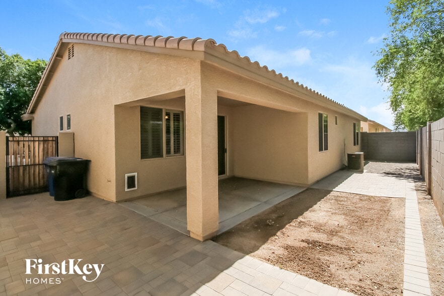 Building Photo - 6962 E Kiva Ave