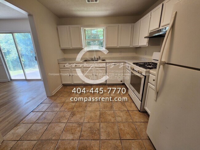 Building Photo - 5047 Chadwick Ct