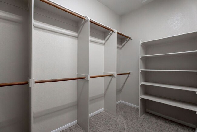 Building Photo - 4433 Weitzman Pl