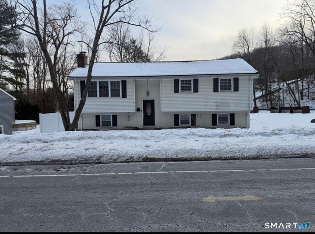 Building Photo - 143 Maple Ave