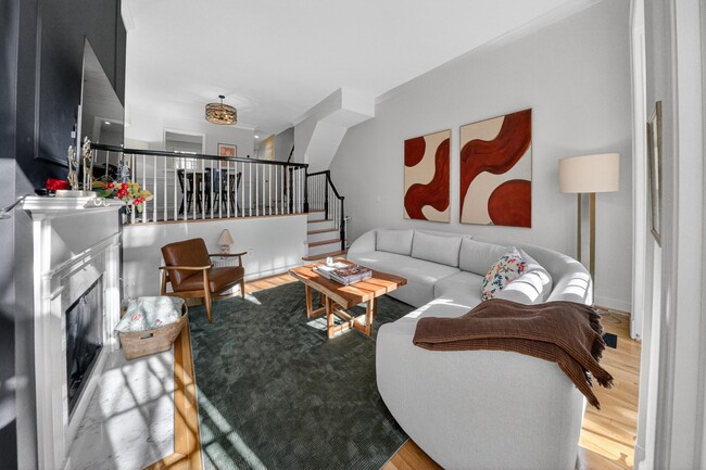 Building Photo - 4453 Westover Pl NW