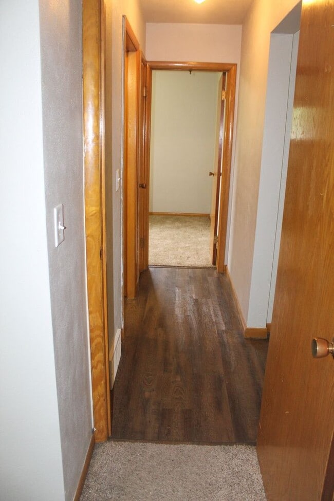 Building Photo - 2237 Mt Vernon Rd SE