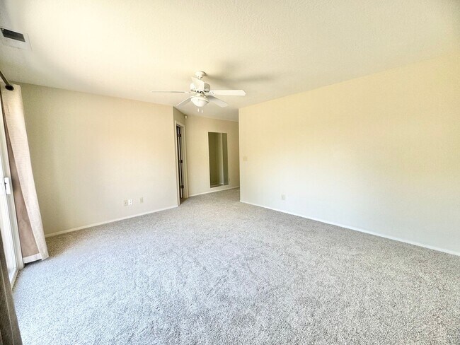 Building Photo - Beautiful Home in Amber Grove