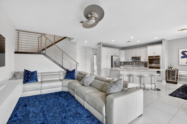 Building Photo - Akenside Drive, Boca Raton, FL 33428 - 3 BR 3 BA townhouse