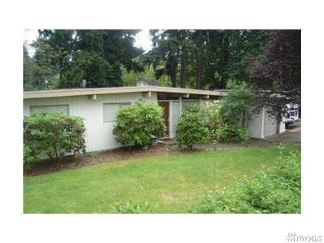 Primary Photo - Mid Century 3 bedroom home in Bellevue