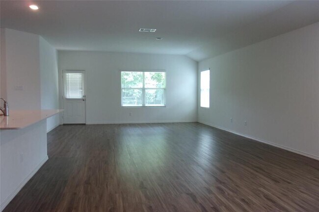 Building Photo - 6005 Toscana Trace
