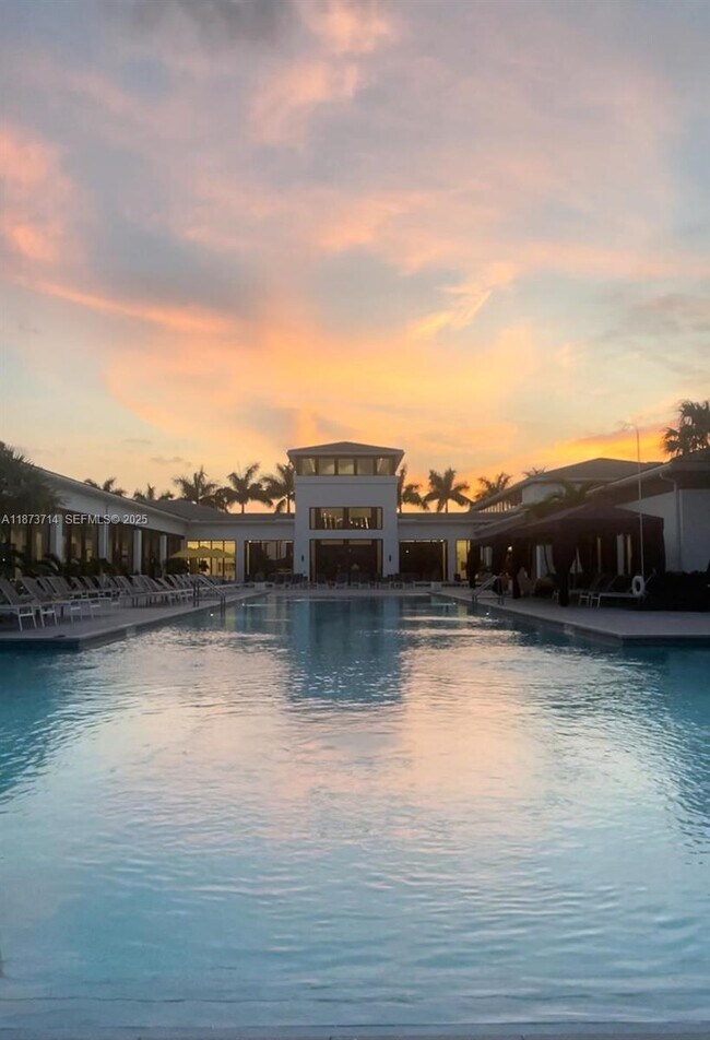 Building Photo - 17267 Windy Pointe Ln