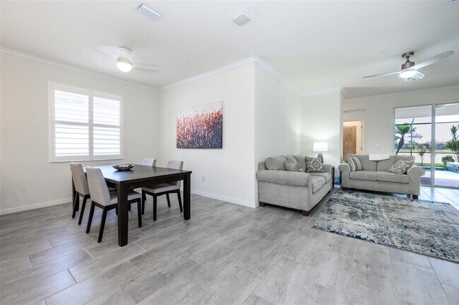 Building Photo - 15145 Spanish Point Dr