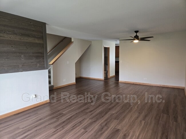 Building Photo - 552 Richard Brown Blvd