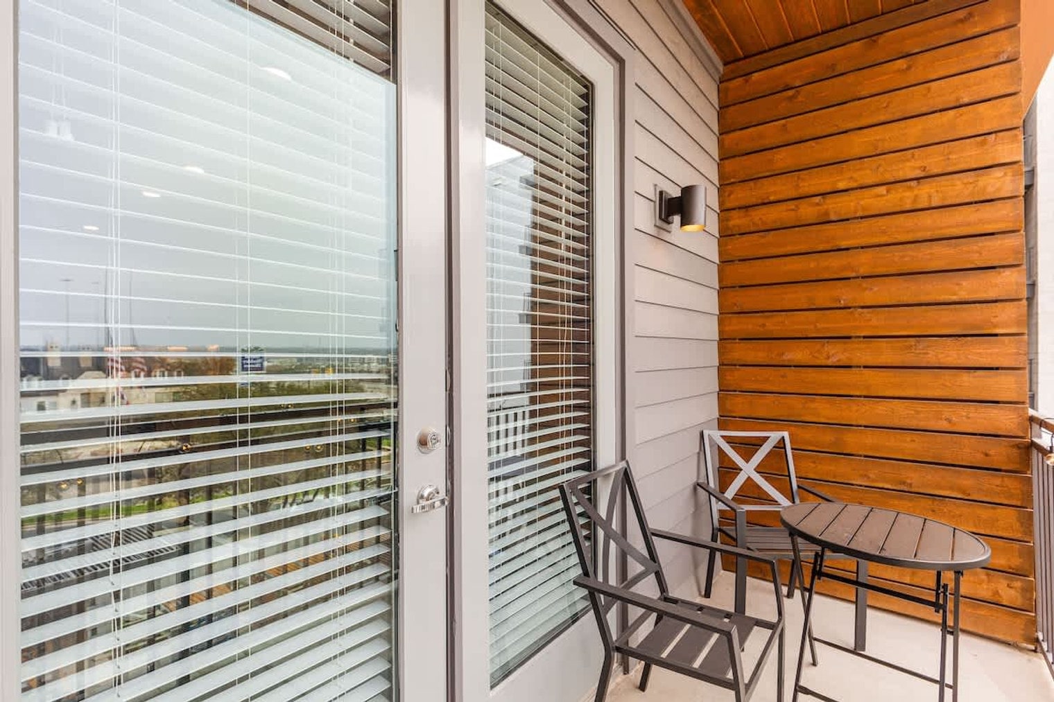 Building Photo - 9127 Research Blvd