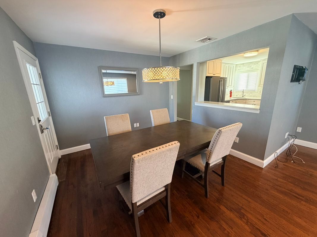 Building Photo - 2002 City Ave