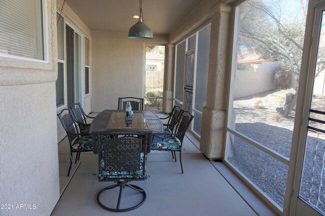 Building Photo - 3036 Softwind Dr