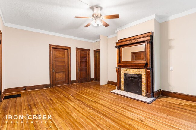 Building Photo - Stunning Historic Montford Home with Moder...