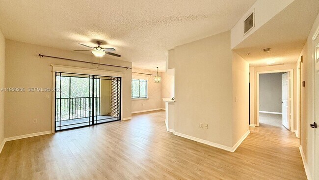 Building Photo - 2730 Anzio Ct