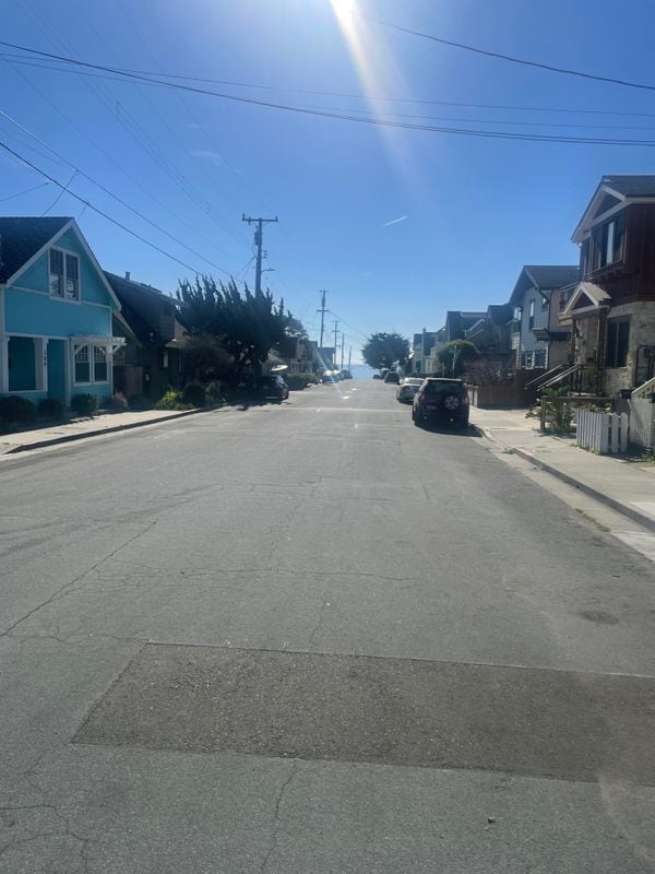 Building Photo - 315 Cypress Ave