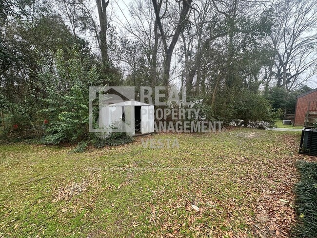 Building Photo - 1076 Carlisle Ave