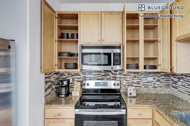 Building Photo - 300 N Lamar Blvd