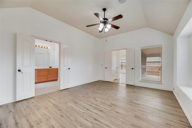 Building Photo - 6556 Fairview Dr