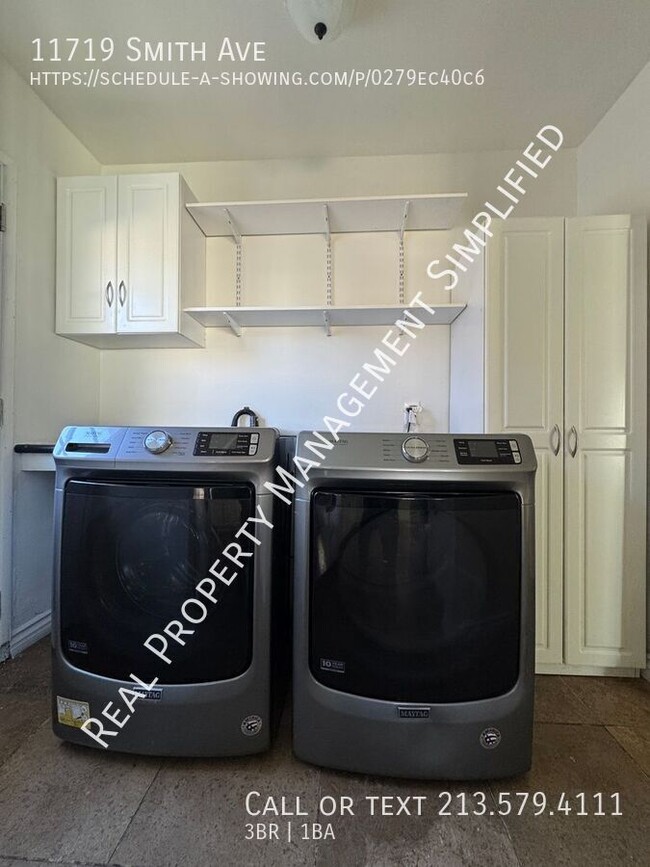 Building Photo - 11719 Smith Ave