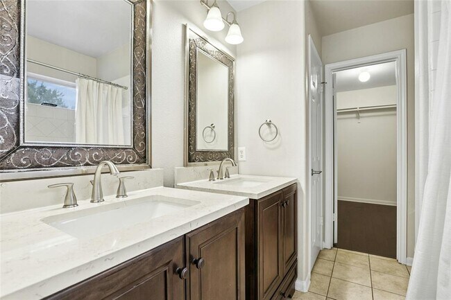 Building Photo - 1705 Gaylord Dr