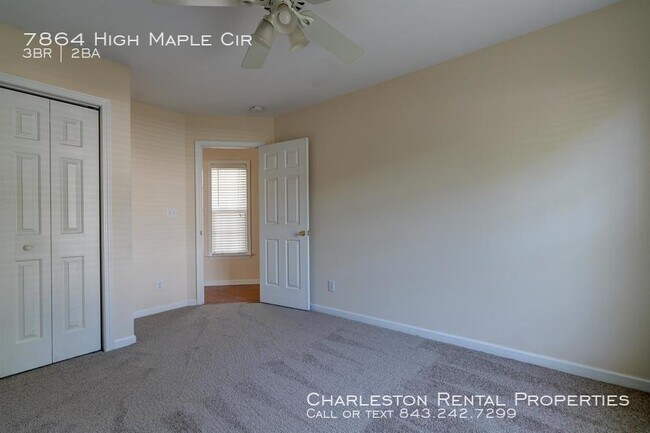 Building Photo - 7864 High Maple Cir