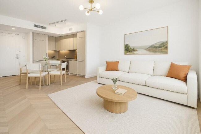 Building Photo - 1 bedroom in Queens NY 11101