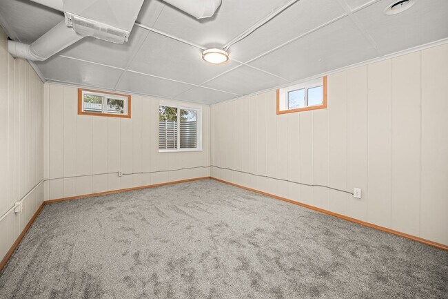 Building Photo - Newly renovated 3bd 2bath Shadle Rancher M...