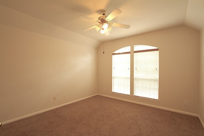 Building Photo - 4430 Waverly Canyon Ln