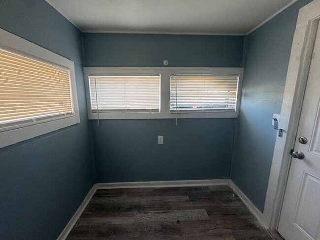 Building Photo - Charming 3BR 2BA Home w/ Fenced Yard + Covered Porch in KC