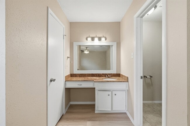 Building Photo - 2506 Nightowl Trail