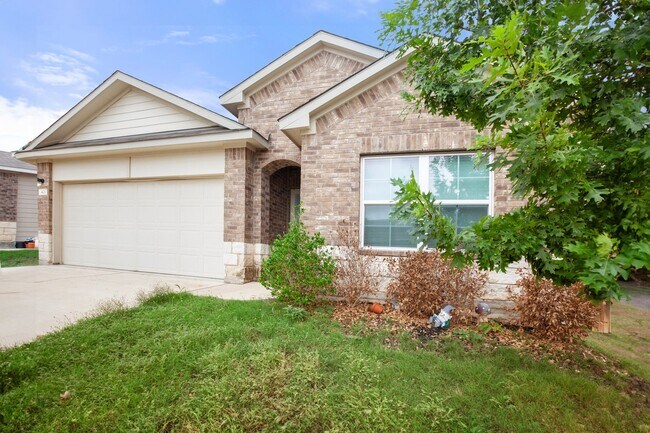 Building Photo - "Charming 4-Bedroom Retreat with Granite F...