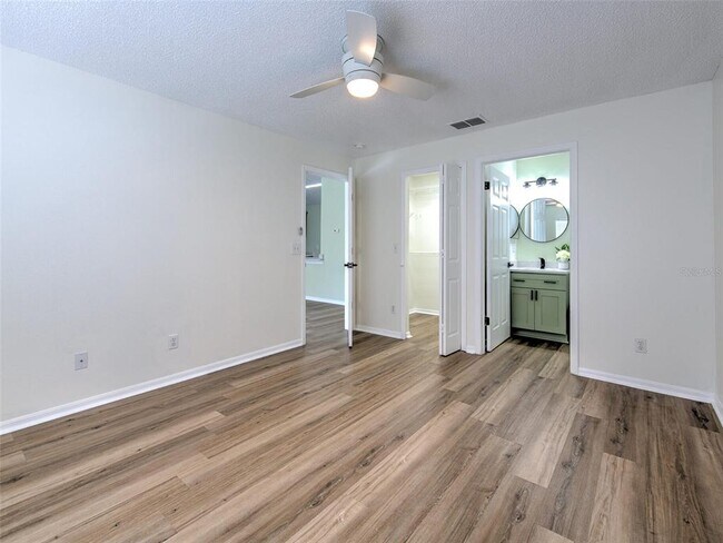 Building Photo - 11407 Wellman Dr