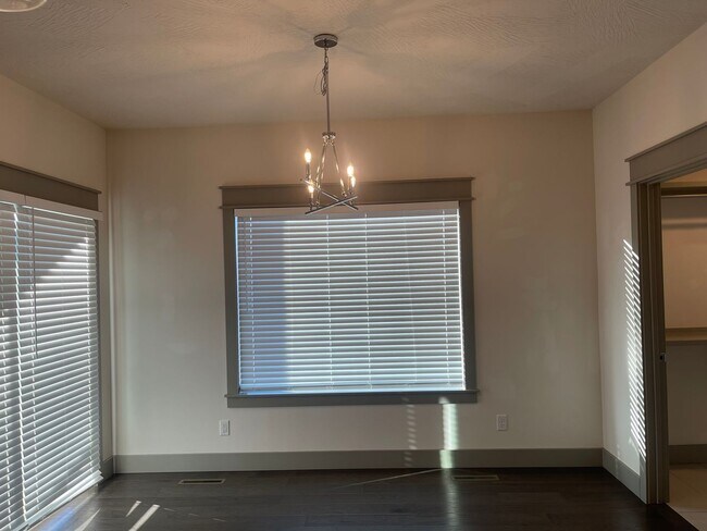 Building Photo - All Brick, 3 bedrooms AND 3 car garage