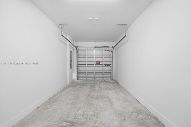 Building Photo - 34524 SW 190th Ave