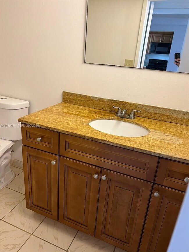 Building Photo - 1800 SW 81st Ave