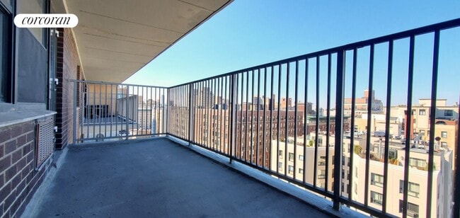 Building Photo - 175 W 90th St