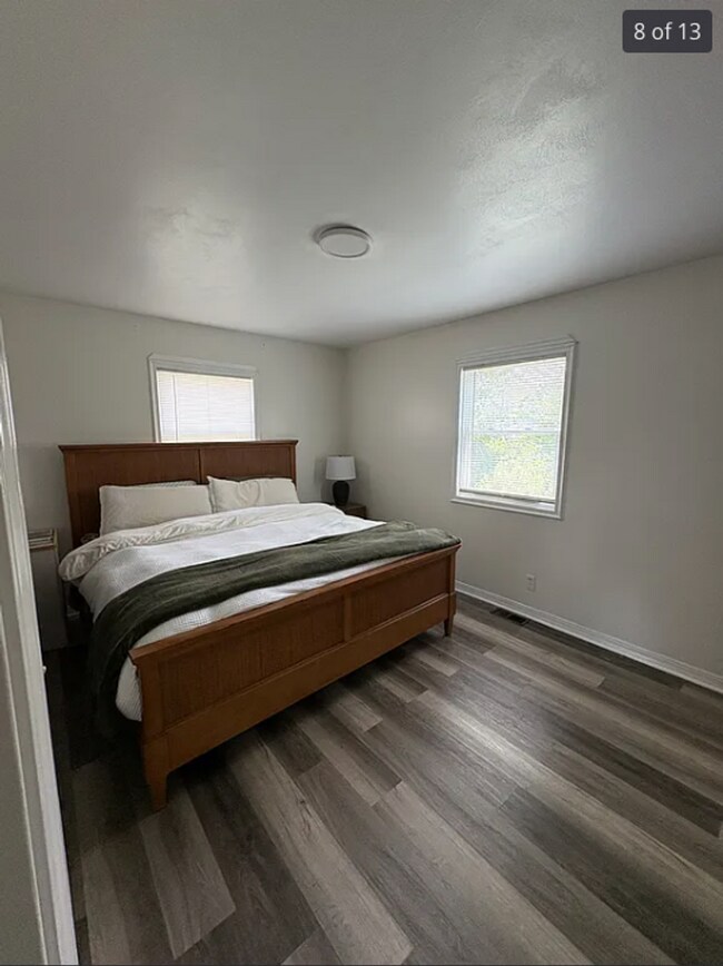 Building Photo - Amazing 3 bed 2 bath Brick Ranch in Carmel