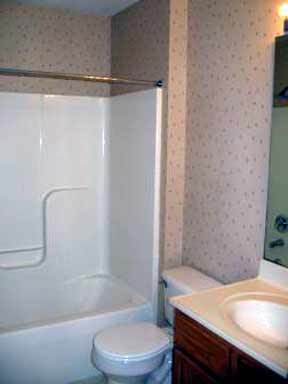 Building Photo - 2 Bds/2 Bath ~Ranch with Gas Log Fireplace~