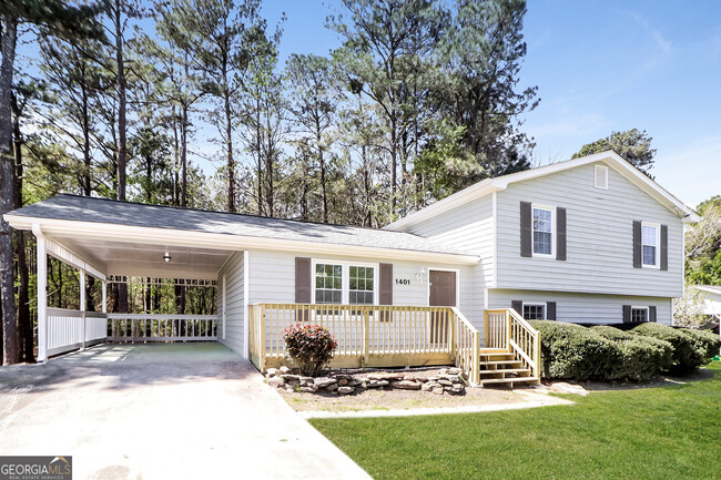 Building Photo - 1401 Timbercrest Dr