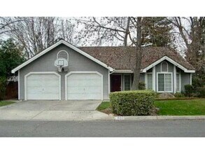Building Photo - nice quiet neighborhood , new flooring and paint