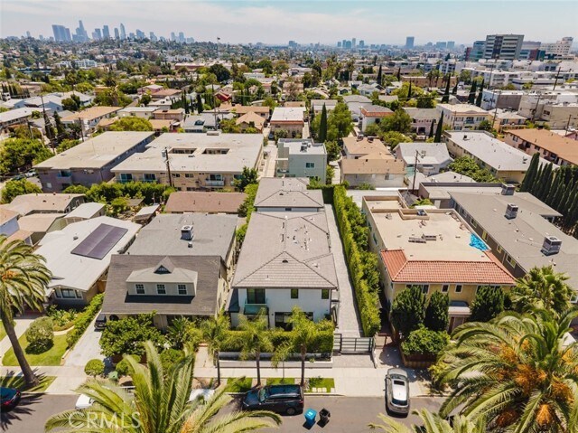Building Photo - 4418 Kingswell Ave