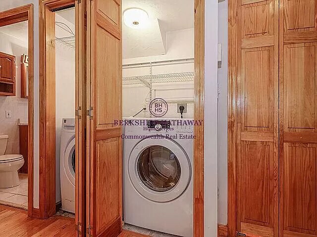 Building Photo - 24 Burnside Ave