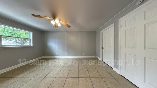 Building Photo - 8972 67th St