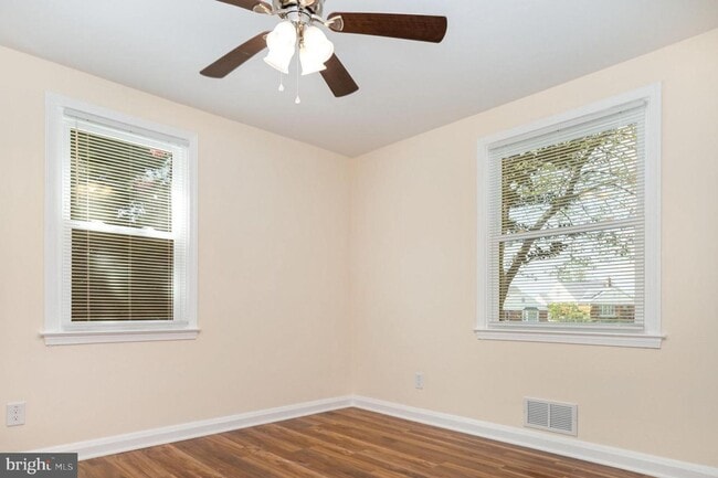 Building Photo - Renovated Rancher for rent in Rosedale!