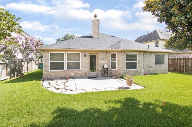 Building Photo - 7706 Quiet Trace Ln