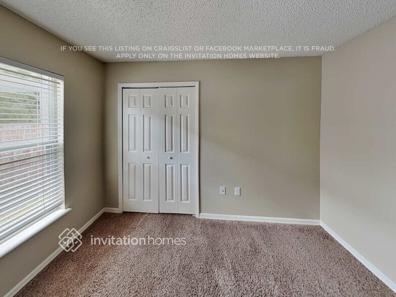Building Photo - 3033 Elbib Dr