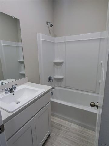 Building Photo - 3013 Pecan Farm Ln